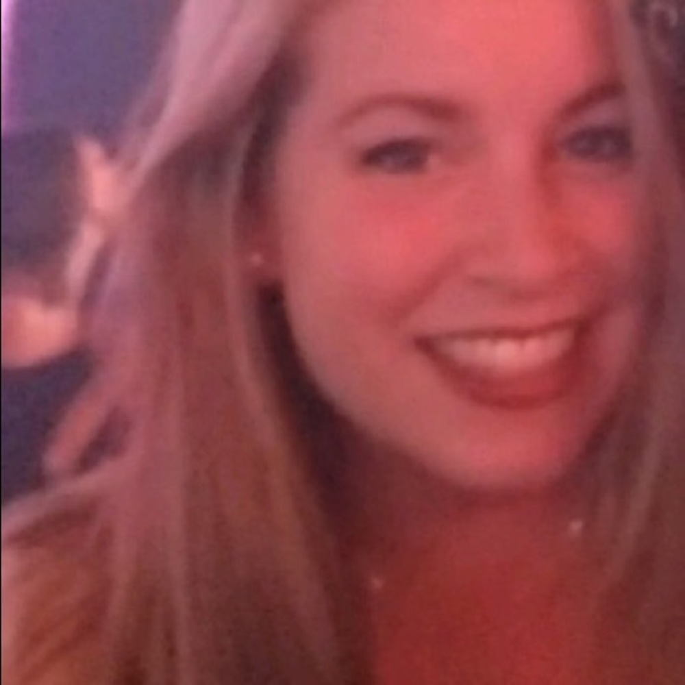 Meet your Posher, Elisa